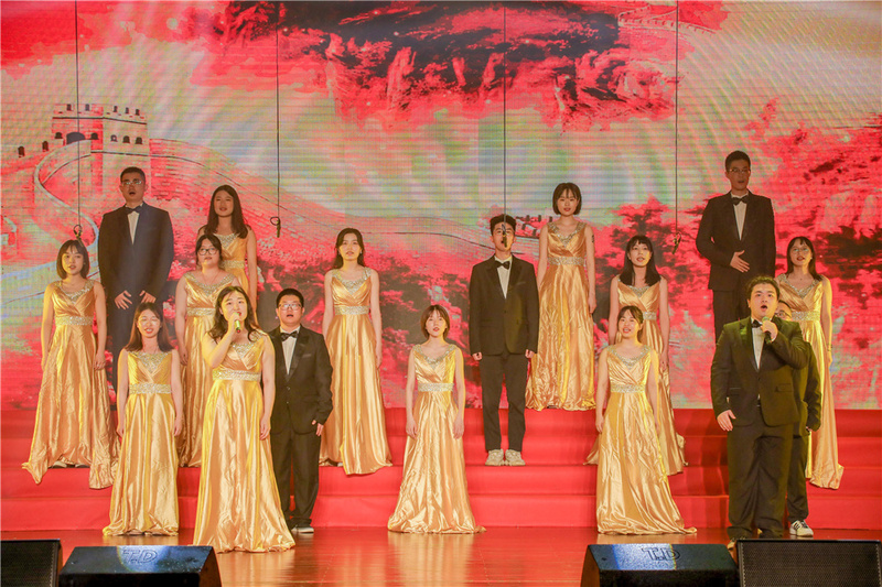 红歌激荡 唱响双创